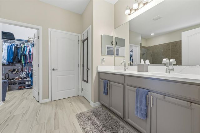 1114 FOUNTAIN COIN LOOP, Orlando, FL 32828