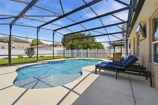 1114 FOUNTAIN COIN LOOP, Orlando, FL 32828