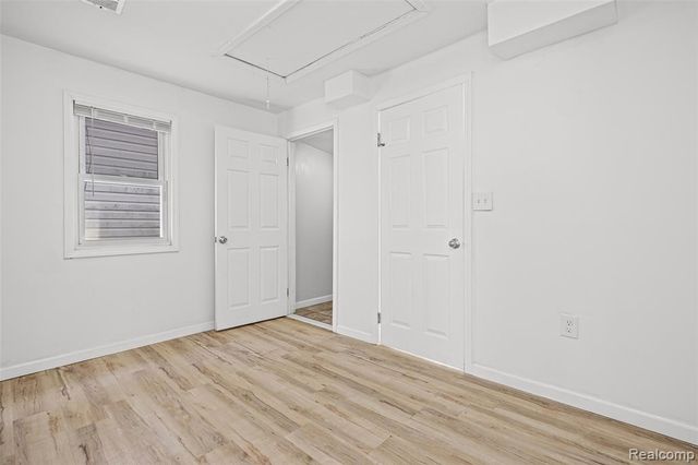 19205 Wakenden, Redford, MI 48240