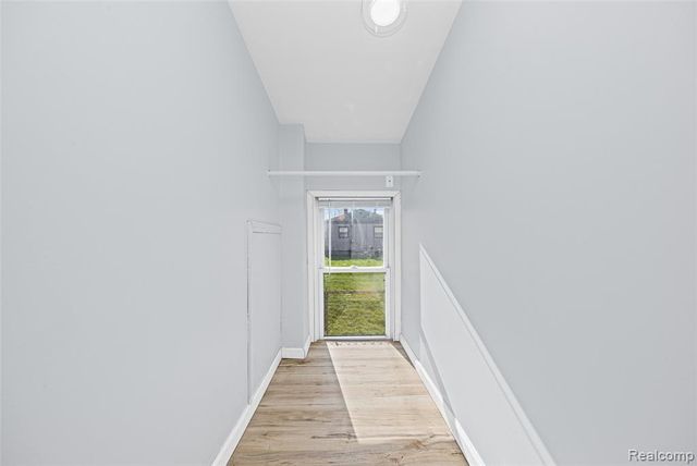 19205 Wakenden, Redford, MI 48240