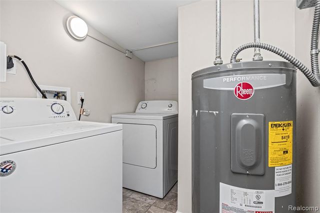 19205 Wakenden, Redford, MI 48240