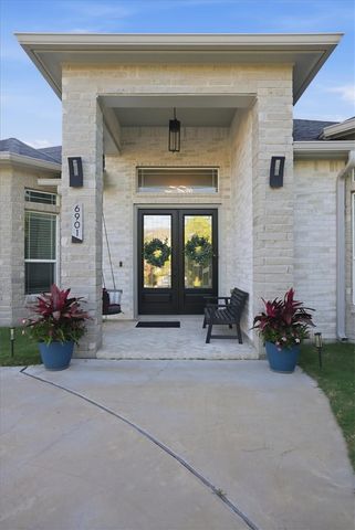 6901 Sir Lancelot St, Corpus Christi, TX 78413