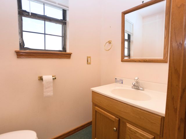 1119 Rolling Oaks Rd Road, Grove, OK 74344