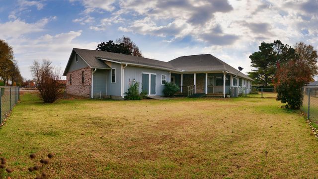 1119 Rolling Oaks Rd Road, Grove, OK 74344
