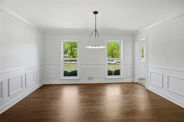 910 Kite Lake Trail, Fayetteville, GA 30214