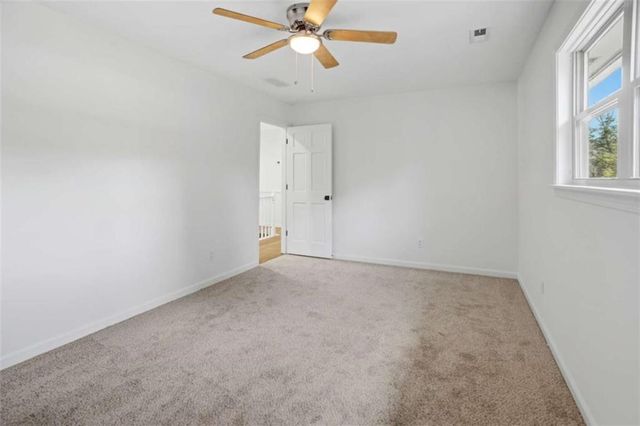 910 Kite Lake Trail, Fayetteville, GA 30214