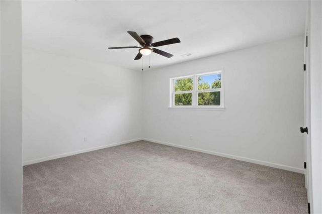 910 Kite Lake Trail, Fayetteville, GA 30214