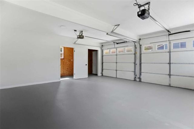 910 Kite Lake Trail, Fayetteville, GA 30214