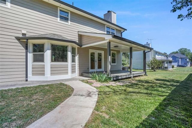 910 Kite Lake Trail, Fayetteville, GA 30214