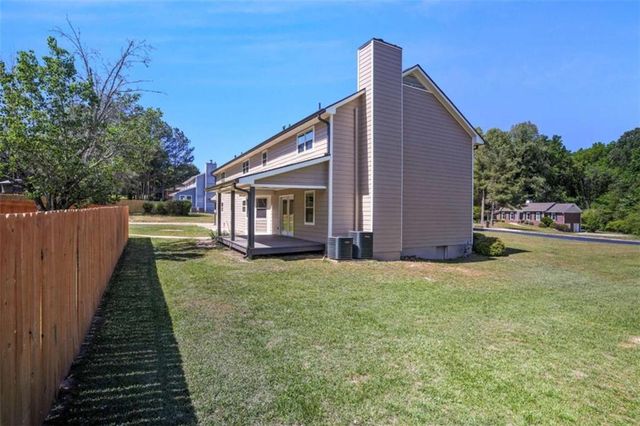 910 Kite Lake Trail, Fayetteville, GA 30214