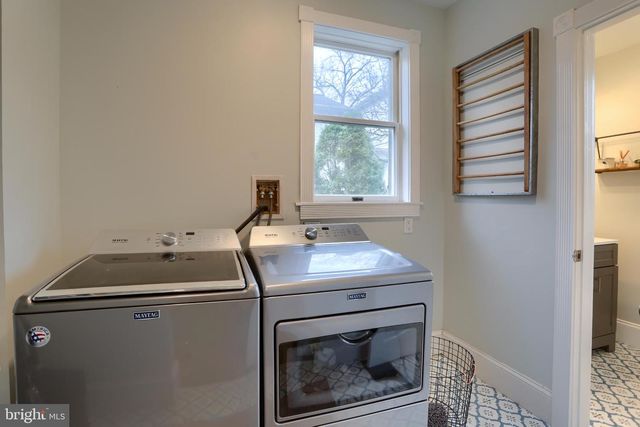 227 N 17TH ST, Camp Hill, PA 17011