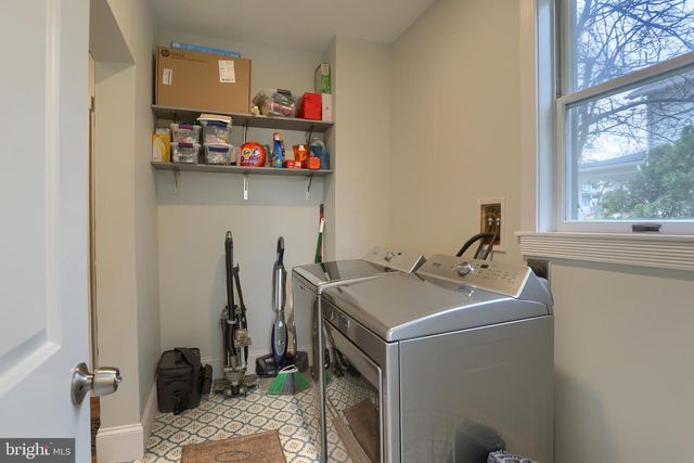 227 N 17TH ST, Camp Hill, PA 17011