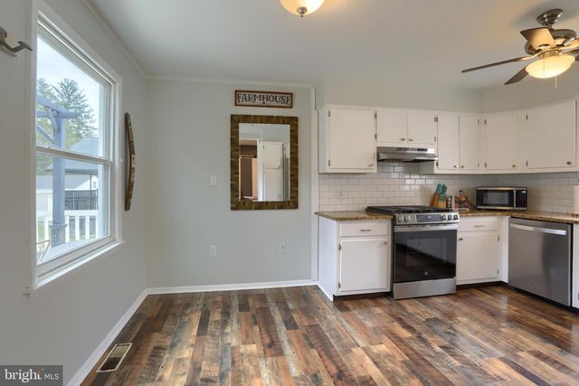 227 N 17TH ST, Camp Hill, PA 17011