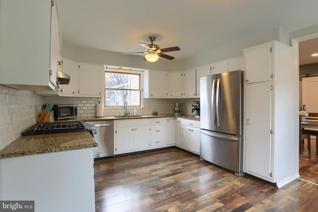 227 N 17TH ST, Camp Hill, PA 17011