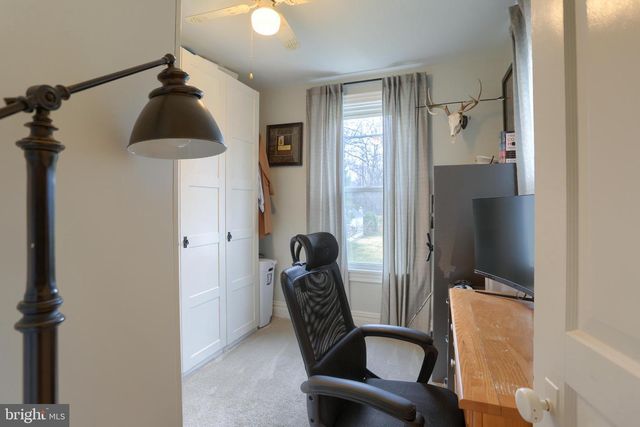 227 N 17TH ST, Camp Hill, PA 17011