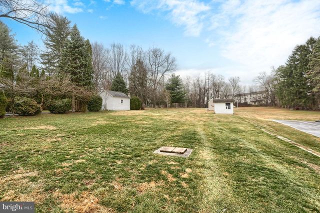 227 N 17TH ST, Camp Hill, PA 17011