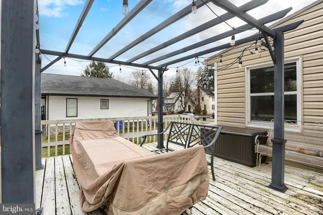 227 N 17TH ST, Camp Hill, PA 17011