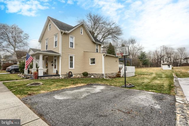 227 N 17TH ST, Camp Hill, PA 17011