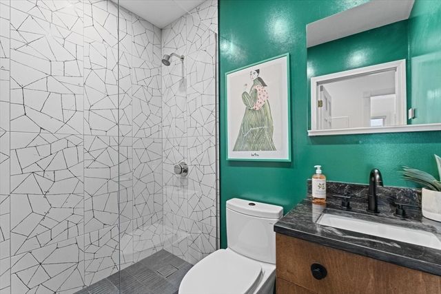 203 Saint Botolph 3, Boston, MA 02115