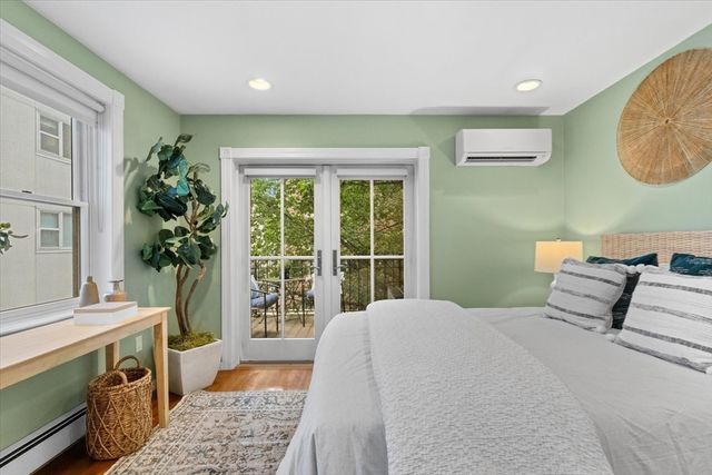 203 Saint Botolph 3, Boston, MA 02115