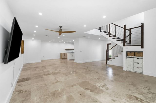 1484 Via Del Sol, Jupiter, FL 33477