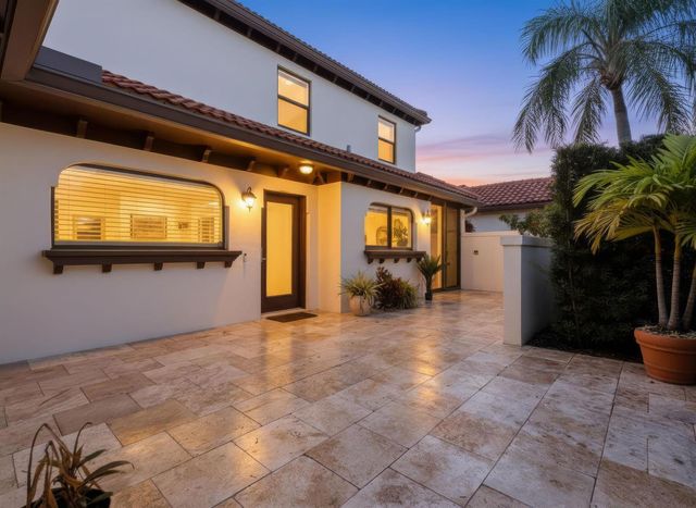 1484 Via Del Sol, Jupiter, FL 33477