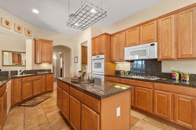 40159 Camino Montecito, Indio, CA 92203