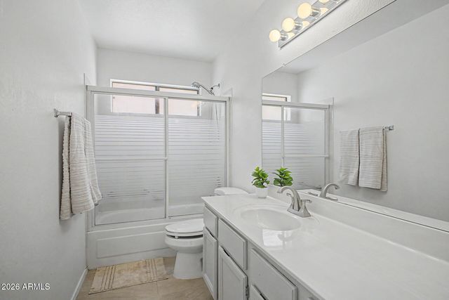 1238 E MINERAL Road, Gilbert, AZ 85234