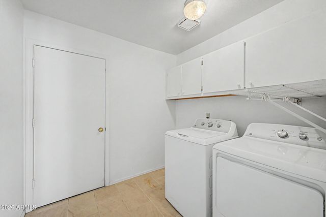 1238 E MINERAL Road, Gilbert, AZ 85234