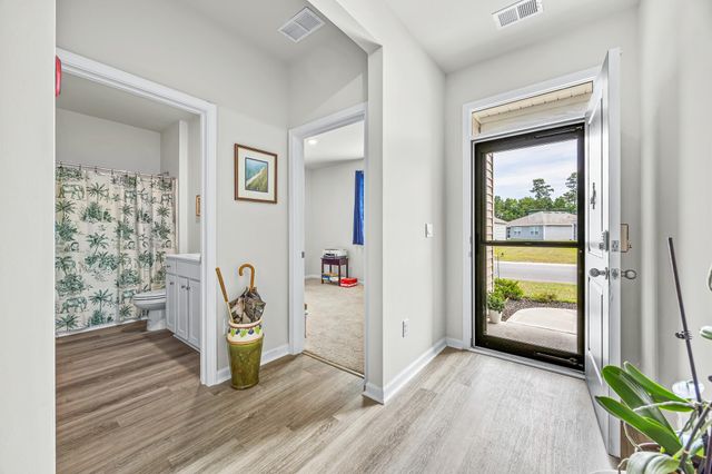 548 Hogwart Ln., Longs, SC 29568