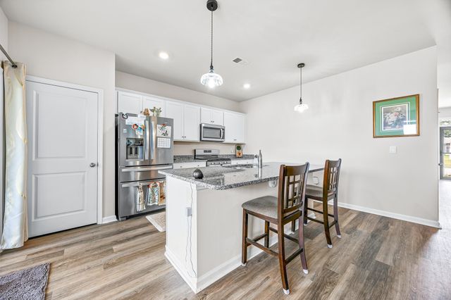 548 Hogwart Ln., Longs, SC 29568