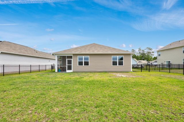 548 Hogwart Ln., Longs, SC 29568