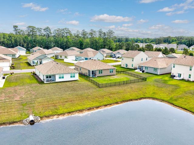 548 Hogwart Ln., Longs, SC 29568