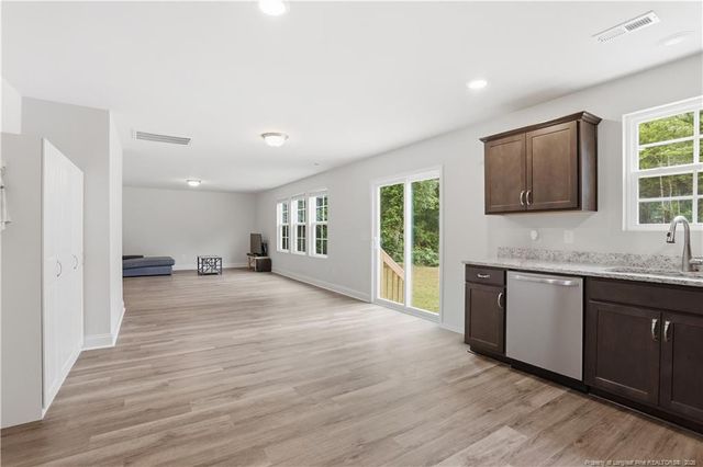 7811 Lucinda Lane, Linden, NC 28356