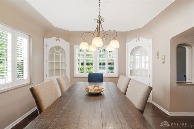 24 Peach Orchard Road, Oakwood, OH 45419