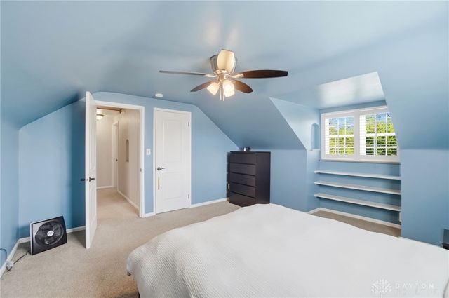 24 Peach Orchard Road, Oakwood, OH 45419