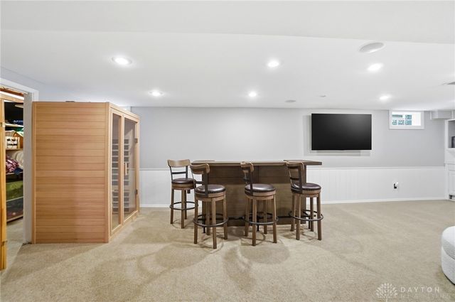 24 Peach Orchard Road, Oakwood, OH 45419