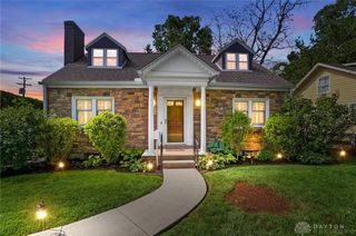 24 Peach Orchard Road, Oakwood, OH 45419