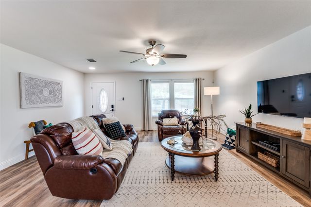 2120 Burnside Drive, Fort Worth, TX 76177