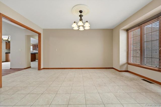 21797 Ambassador Drive, Macomb, MI 48044