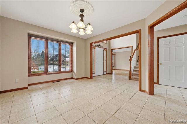 21797 Ambassador Drive, Macomb, MI 48044