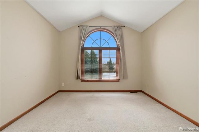 21797 Ambassador Drive, Macomb, MI 48044