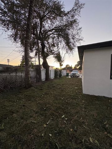 8901 NW 32nd Ave, Miami, FL 33147