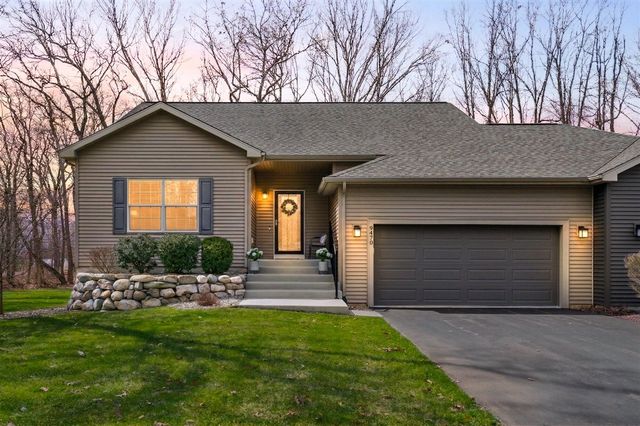 9470 Sassafras Trail, Portage, MI 49002