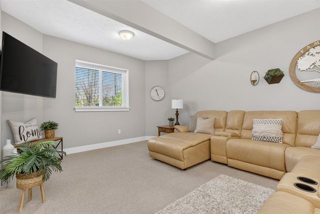 9470 Sassafras Trail, Portage, MI 49002