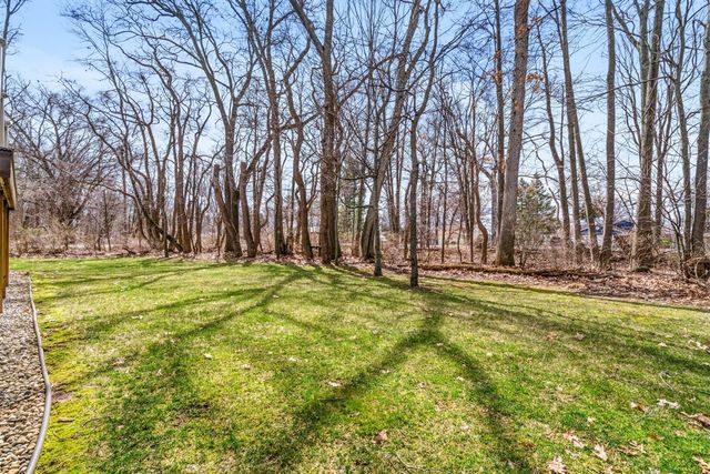 9470 Sassafras Trail, Portage, MI 49002