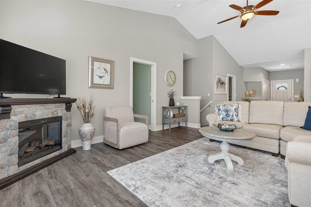9470 Sassafras Trail, Portage, MI 49002