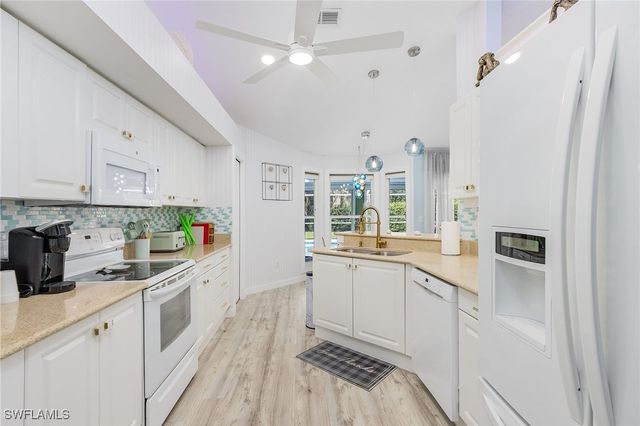 1899 Piccadilly Circus, Naples, FL 34112