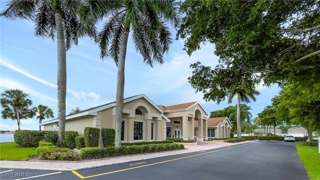 1899 Piccadilly Circus, Naples, FL 34112