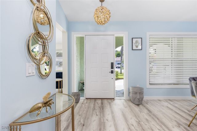 1899 Piccadilly Circus, Naples, FL 34112